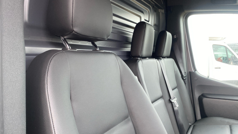 Mercedes-Benz Sprinter 315Cdi L2 Diesel Rwd 3.5t H2 Select Van